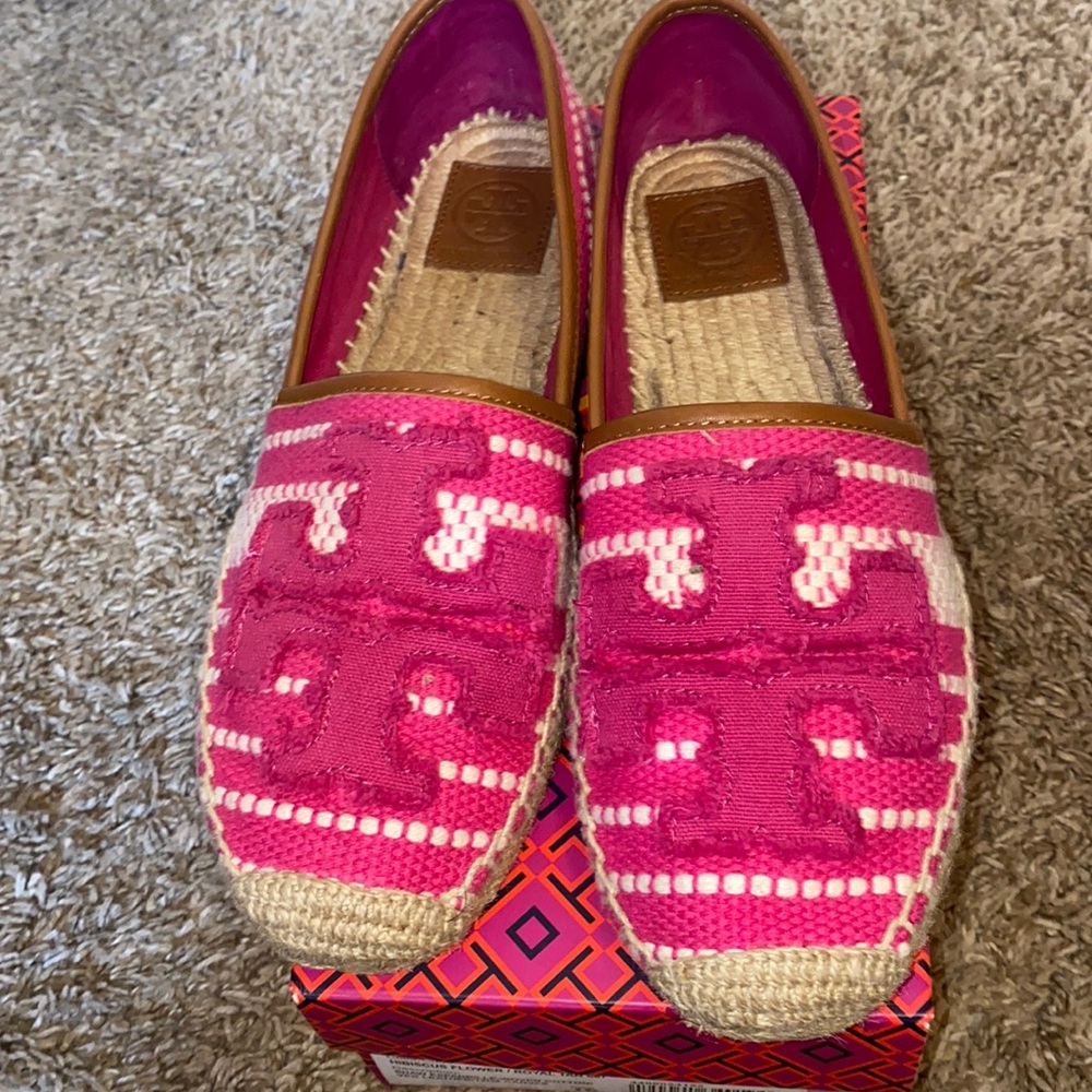 Tory Burch Hibiscus Flower and Tan Espadrille